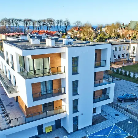 White Marina Ustronie Morskie